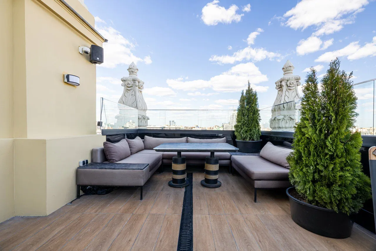 Ресторан Oblako - Фото 1