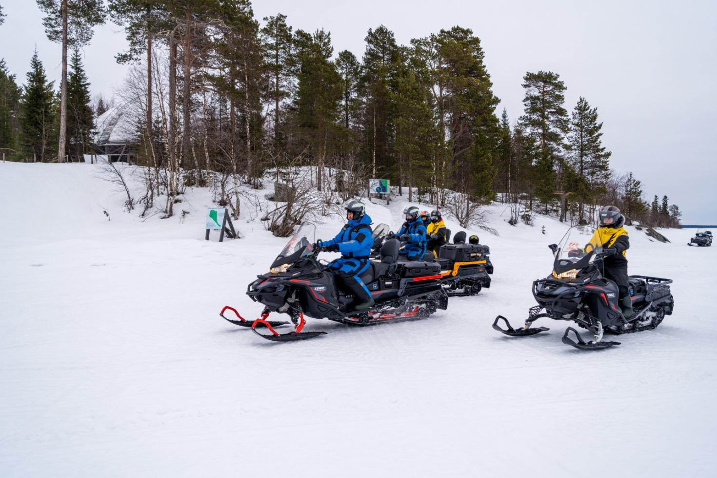 Снегоходные туры "Центр северного сафари" - Фото 2